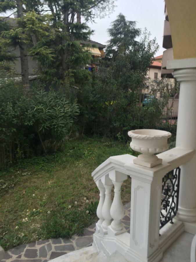 Stefano'S House Villa Rimini Bagian luar foto